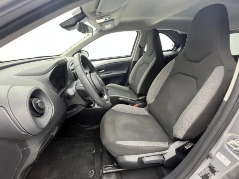 Toyota Aygo X Cross 1.0 VVT-I 72CV Play