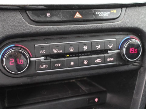 Kia XCeed 1.6 MHEV 100KW TECH DCT 136 5P