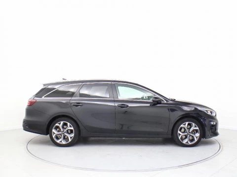Kia Ceed 1.6 MHEV 100KW TECH DCT TOURER 136 5P