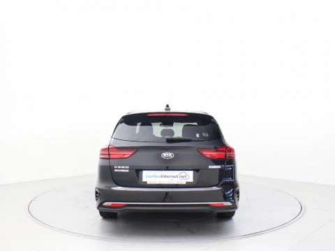 Kia Ceed 1.6 MHEV 100KW TECH DCT TOURER 136 5P