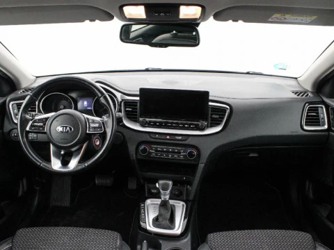 Kia Ceed 1.6 MHEV 100KW TECH DCT TOURER 136 5P