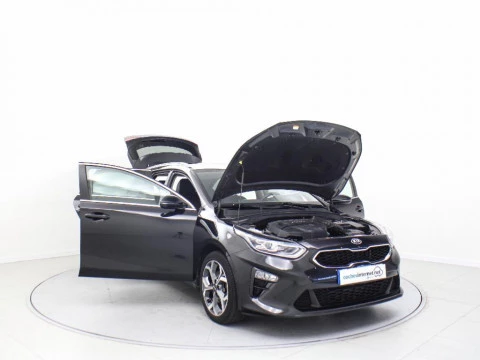 Kia Ceed 1.6 MHEV 100KW TECH DCT TOURER 136 5P