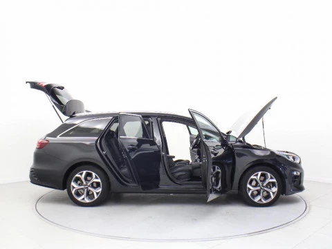 Kia Ceed 1.6 MHEV 100KW TECH DCT TOURER 136 5P
