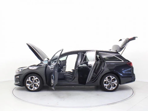 Kia Ceed 1.6 MHEV 100KW TECH DCT TOURER 136 5P