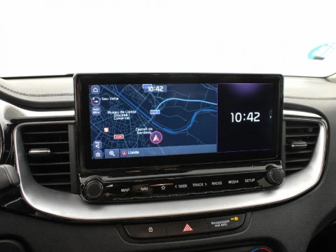 Kia Ceed 1.6 MHEV 100KW TECH DCT TOURER 136 5P