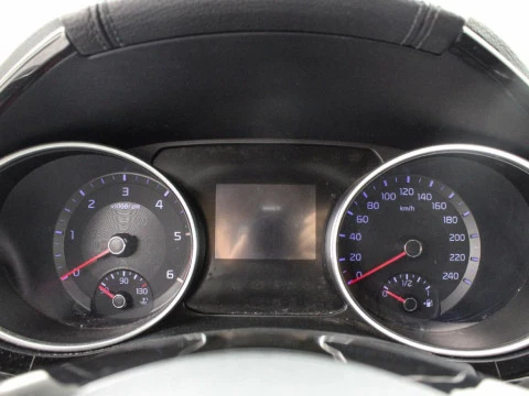 Kia Ceed 1.6 MHEV 100KW TECH DCT TOURER 136 5P