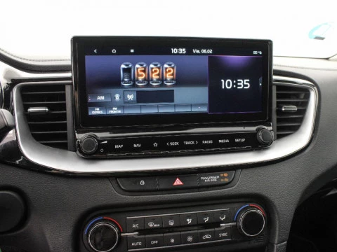 Kia Ceed 1.6 MHEV 100KW TECH DCT TOURER 136 5P