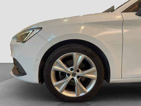 Seat Nuevo León 1.5 TSI 115 CV FR 25 ANIVERSARIO