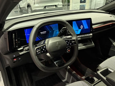 Renault Megane E-Tech Techno 160kW (220CV) autonomía confort Renault Megane E-Tech Techno 160kW (220CV) autonomía confort