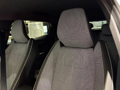 Renault Megane E-Tech Techno 160kW (220CV) autonomía confort Renault Megane E-Tech Techno 160kW (220CV) autonomía confort