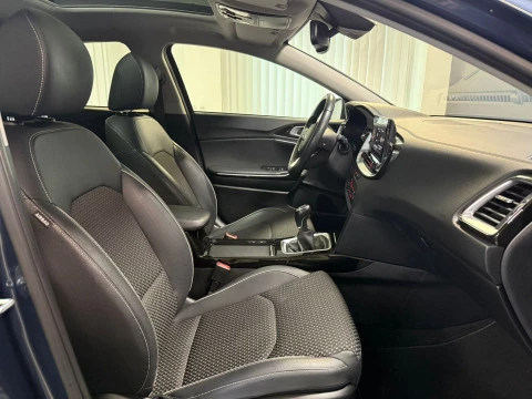 Kia XCeed 1.6 CRDi Tech 100kW (136CV)
