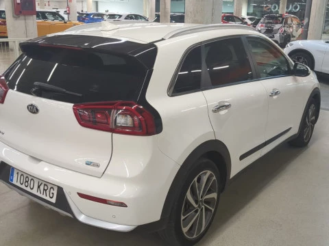 Kia Niro 1.6 GDi Híbrido 104kW (141CV) Emotion