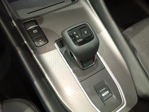 Nissan Qashqai DIG-T 116kW mHEV CVT 4x4 N-Connecta