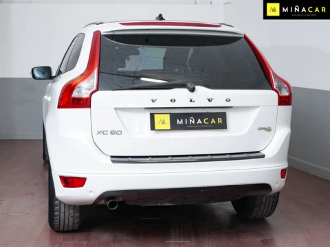 Volvo XC60 D3 Kinetic AWD 120 kW (163 CV)