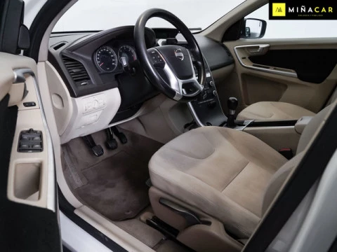 Volvo XC60 D3 Kinetic AWD 120 kW (163 CV)