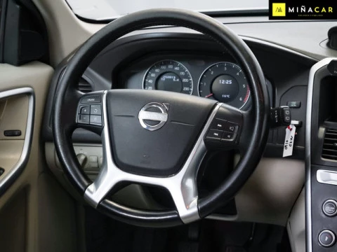 Volvo XC60 D3 Kinetic AWD 120 kW (163 CV)