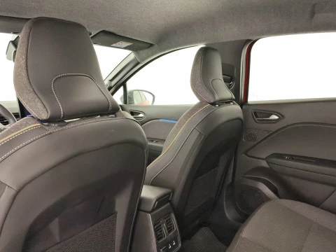 Renault Captur techno Eco-G 100cv (74 kW)