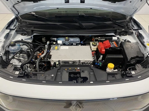 Renault 4 E-Tech Renault  Iconiq autonomia confort 110kW