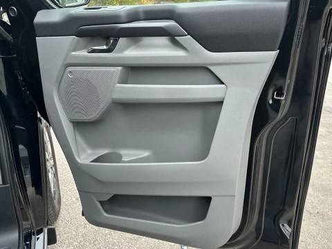 Ford Tourneo Custom 2.0 EcoBlue 110kW (150CV) L1 Titanium