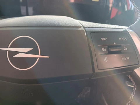 Opel Frontera 1.2T XHT HYBRID 145CV GS EDCT 5P