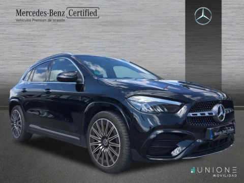 Mercedes-Benz GLA  200 d