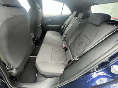 Toyota Corolla 1.8 125H ACTIVE TECH E-CVT