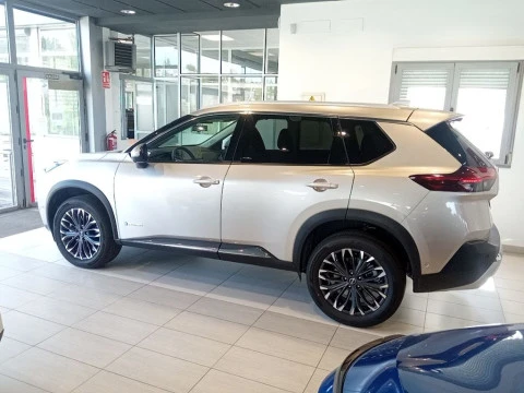 Nissan X-Trail  Tekna 2025