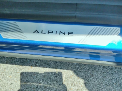 Renault Rafale Esprit Alpine full hybrid E-Tech 147kW