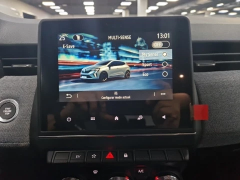 Renault Clio Techno full hybrid E-Tech 145 (103Kw)