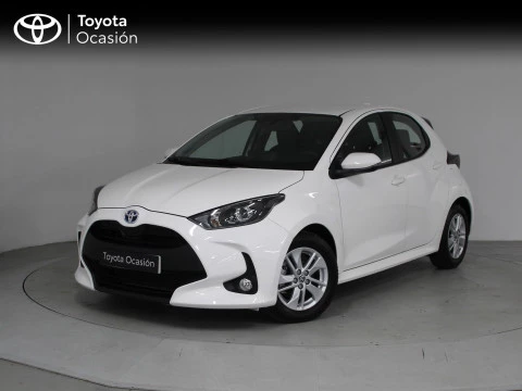 Toyota Yaris 1.5 120H Business Plus
