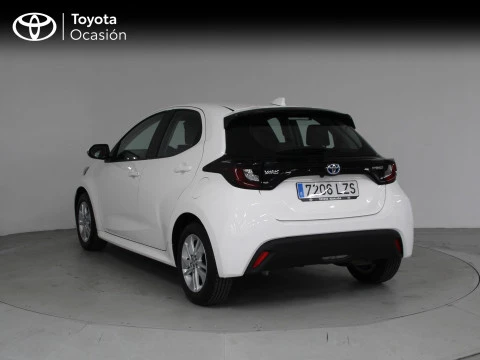 Toyota Yaris 1.5 120H Business Plus