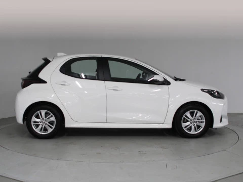 Toyota Yaris 1.5 120H Business Plus