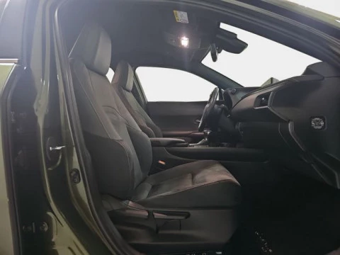 Lexus UX 2.0 250h Business