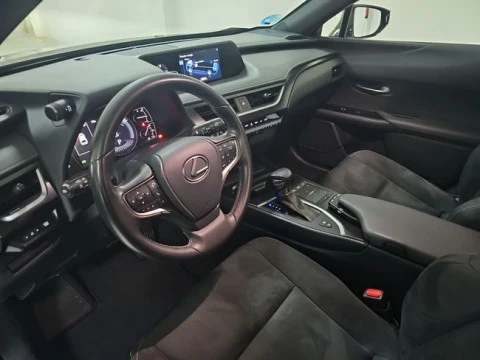 Lexus UX 2.0 250h Business