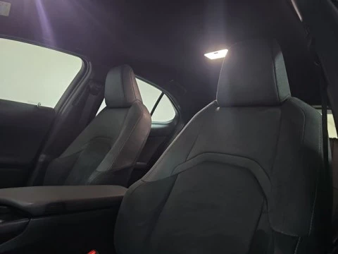 Lexus UX 2.0 250h Business