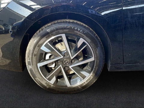 Opel Corsa 1.2T XHLHybrid 81kW GS eDCT