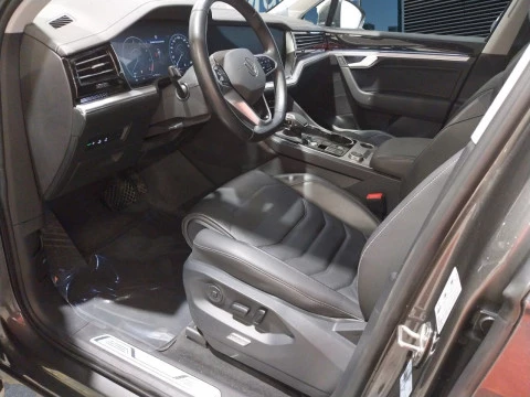 Volkswagen Touareg eHybrid Eleg 3.0 V6 TSI 280kW Tip 4M