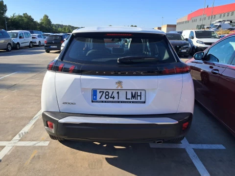 Peugeot 2008 Active Pack BlueHDI 81kW (110CV)