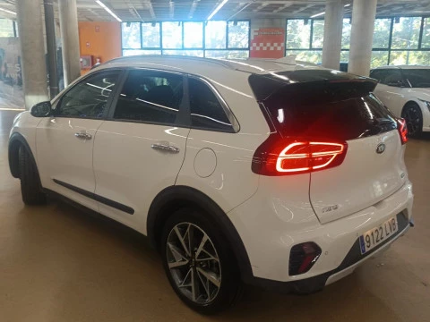 Kia Niro 1.6 GDi HEV 104kW (141CV) Emotion
