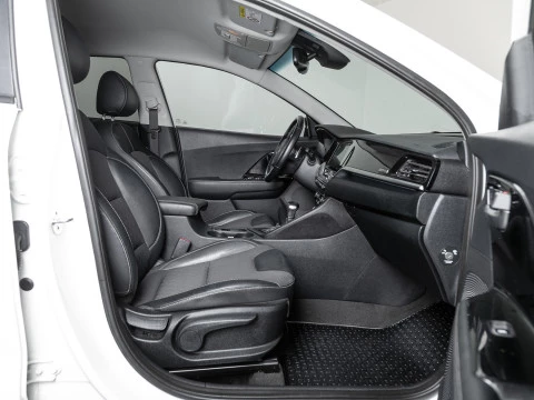 Kia Niro 1.6 GDi HEV 104kW (141CV) Emotion