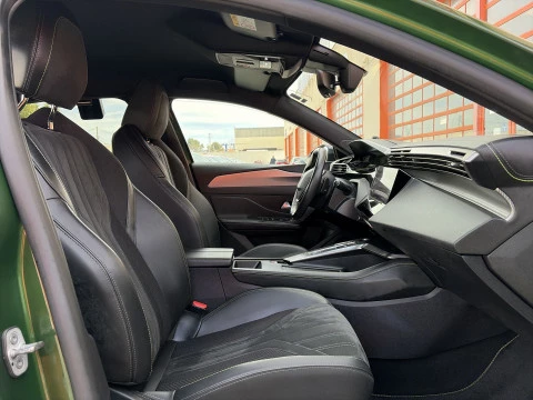 Peugeot 308 Hybrid 225 GT eEAT8 165 kW (225 CV)