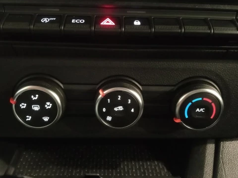 Renault Kangoo Combi Kangoo authentic 1.5 blue dCi 70kw (95cv)