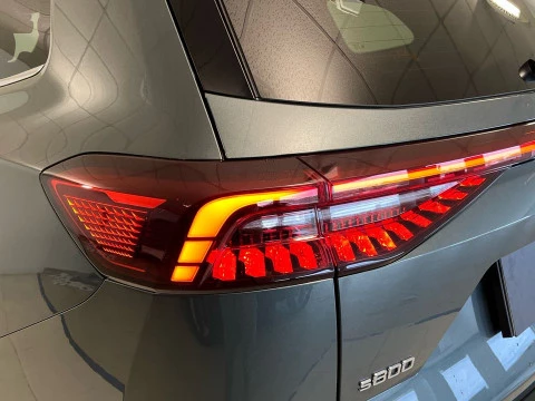 EBRO S800 1.6 TGDI Luxury 7 DCT