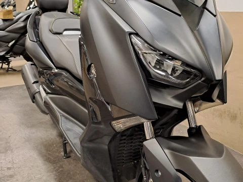 Yamaha XMAX 300 Iron Max IRON MAX Yamaha XMAX 300 Iron Max IRON MAX