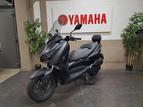 Yamaha XMAX 300 Iron Max IRON MAX Yamaha XMAX 300 Iron Max IRON MAX