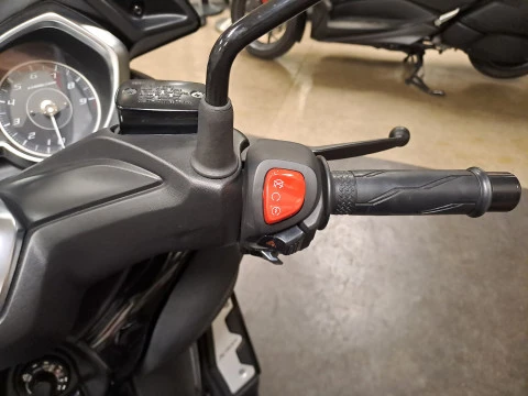 Yamaha XMAX 300 Iron Max IRON MAX Yamaha XMAX 300 Iron Max IRON MAX