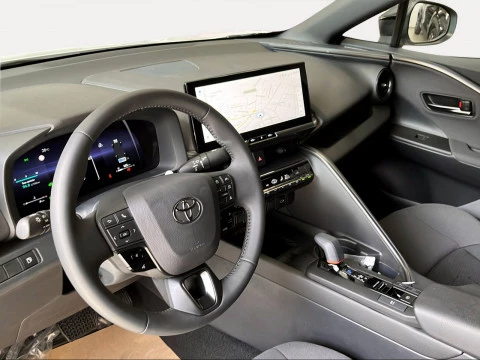 Toyota C-HR 1.8 Advance Hybrid 140