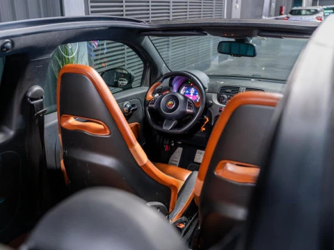 Abarth 500C 595C Competizione 1.4 T-Jet 180 E6 Sec.