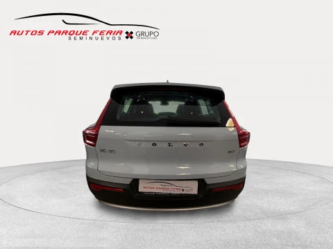 Volvo XC40 2.0 B3 G Core Auto