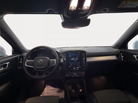 Volvo XC40 2.0 B3 G Core Auto